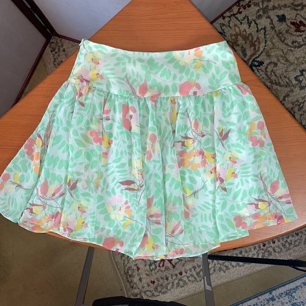 GAP Bright Multicolored Floral Skirt w/ Lining & Zipper on Side (Size:0) - Picture 13 of 14